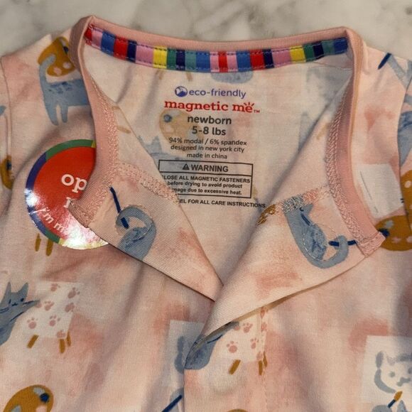 NWT Magnetic Me Modal Pink & Blue Cat Artist Footie - Picture 3 of 7